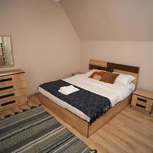 Grandpa House - App.2 Apartment Tirana